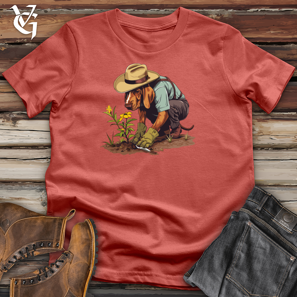 Viking Goods Dog Gardener Growth Cotton Tee Rust / L