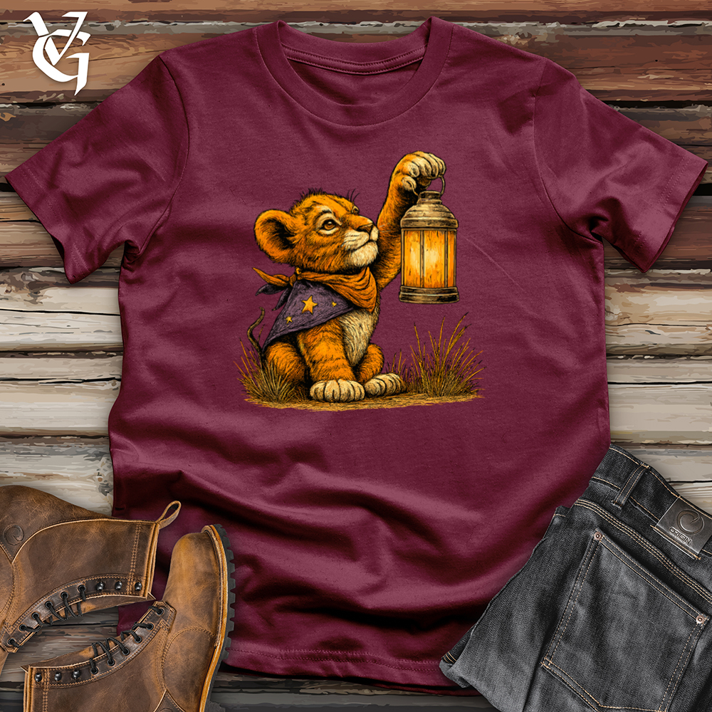 Cub Holding Lantern Softstyle Tee