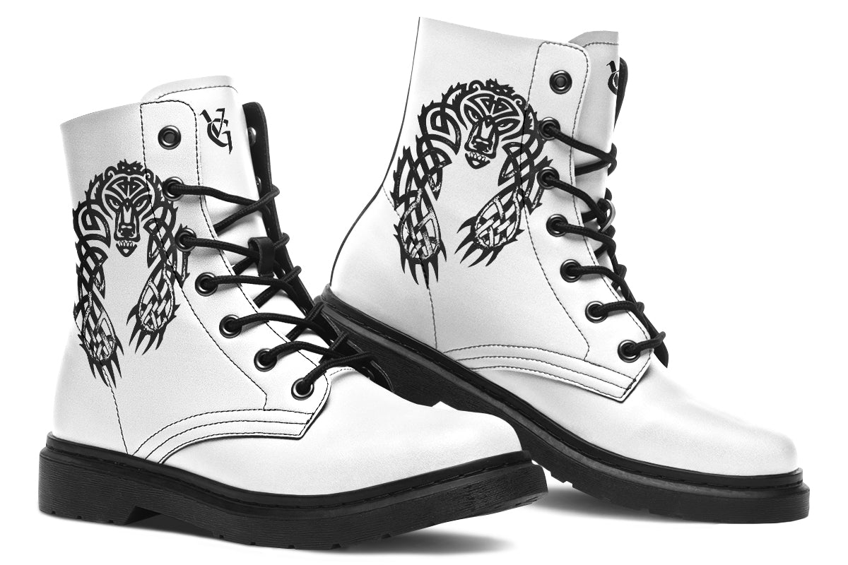 Celtic Bear - Boots