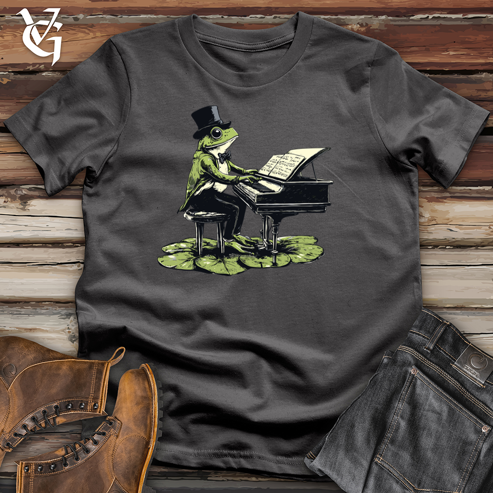 Frog Lily Pianist Softstyle Tee