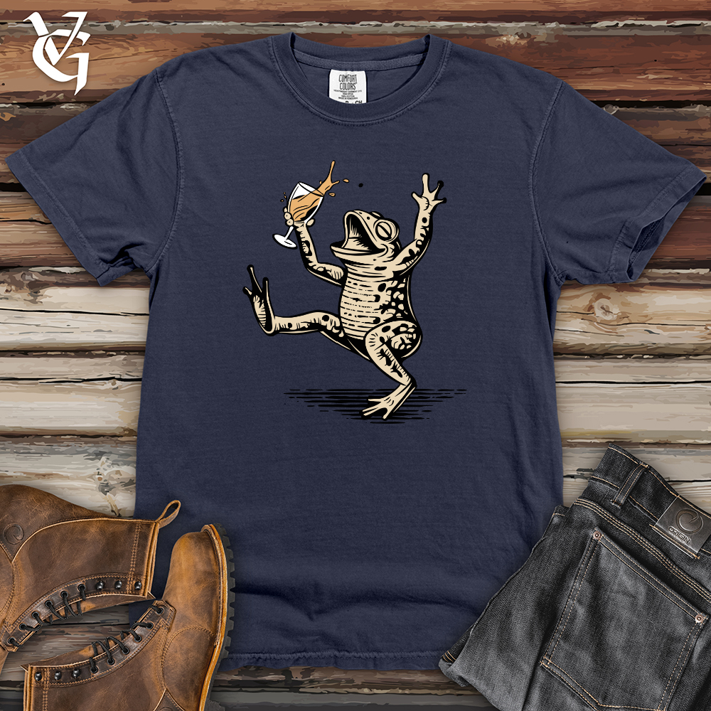 Frog Drinking Heavy Cotton Comfort Colors Tee