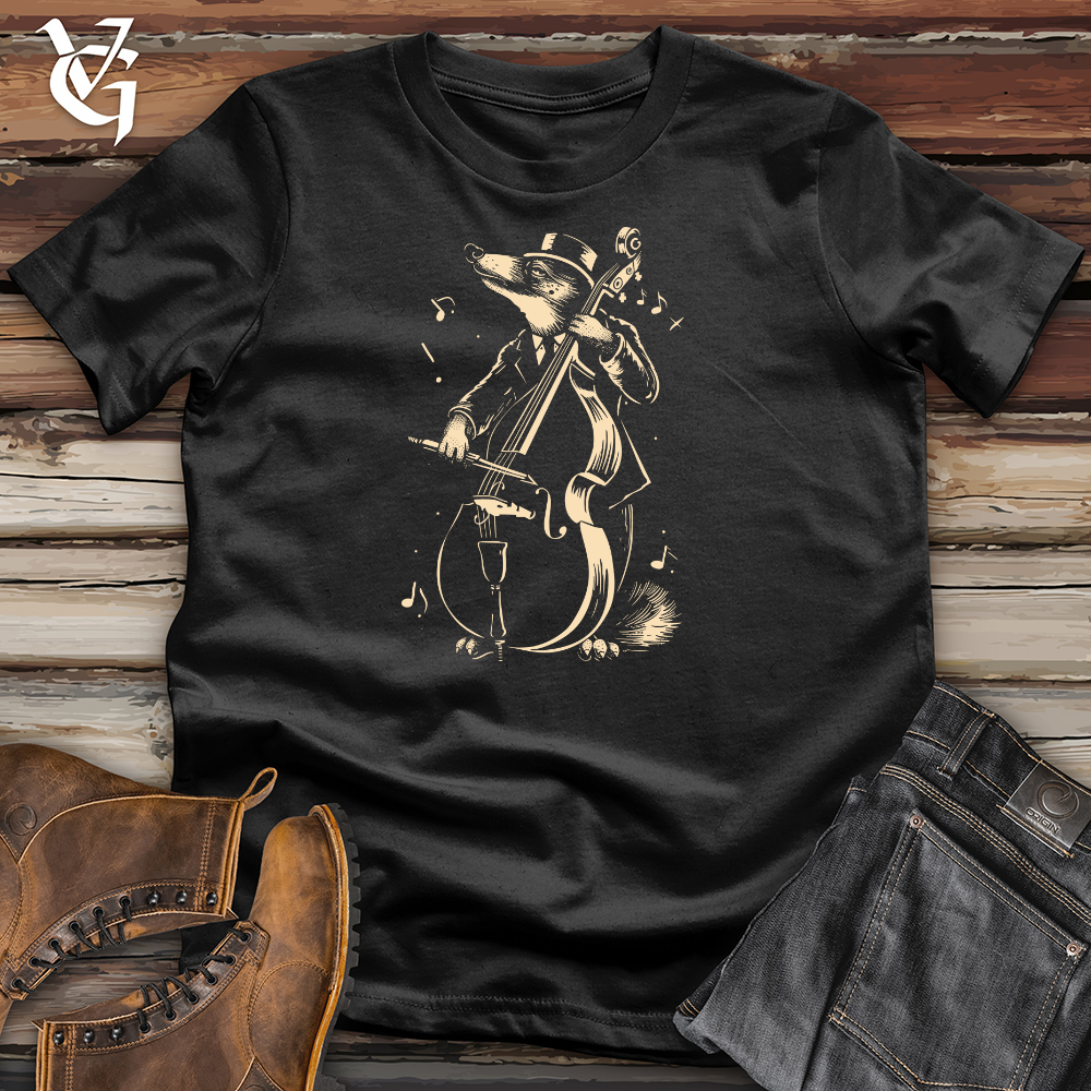 Viking Goods Swingin' Skunk Serenade Cotton Tee Black / L