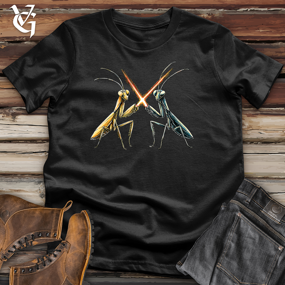 Viking Goods Praying Mantis Duel Softstyle Tee Black / S