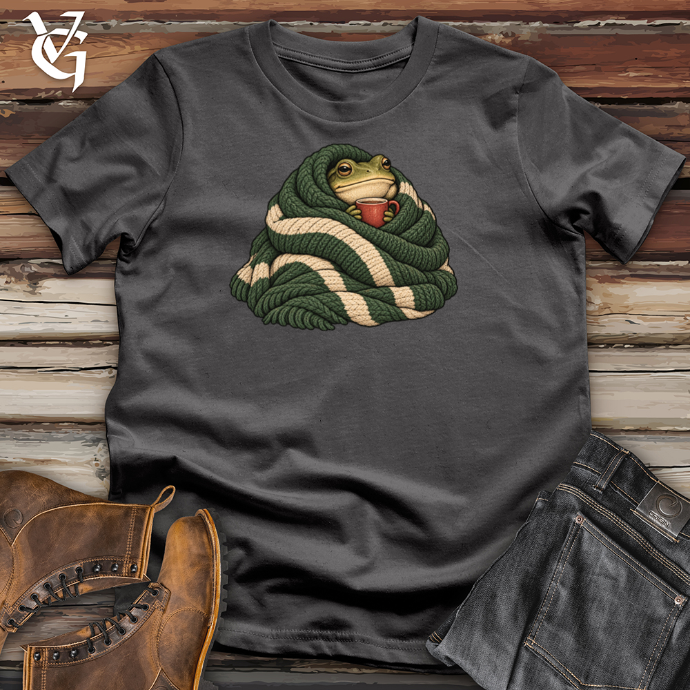 Viking Goods Frog Cozy Blanket Tee Charcoal / L