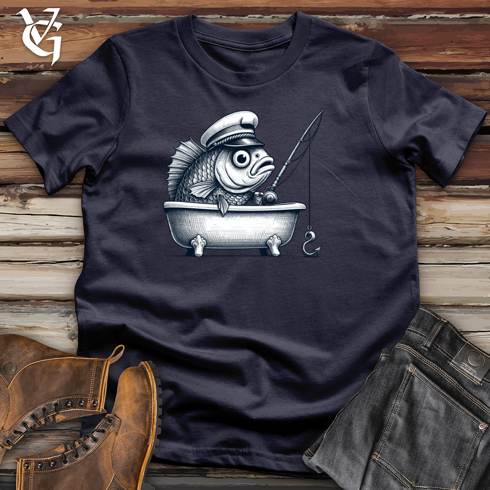 Viking Goods Fish Catching Fish Cotton Tee Navy / L