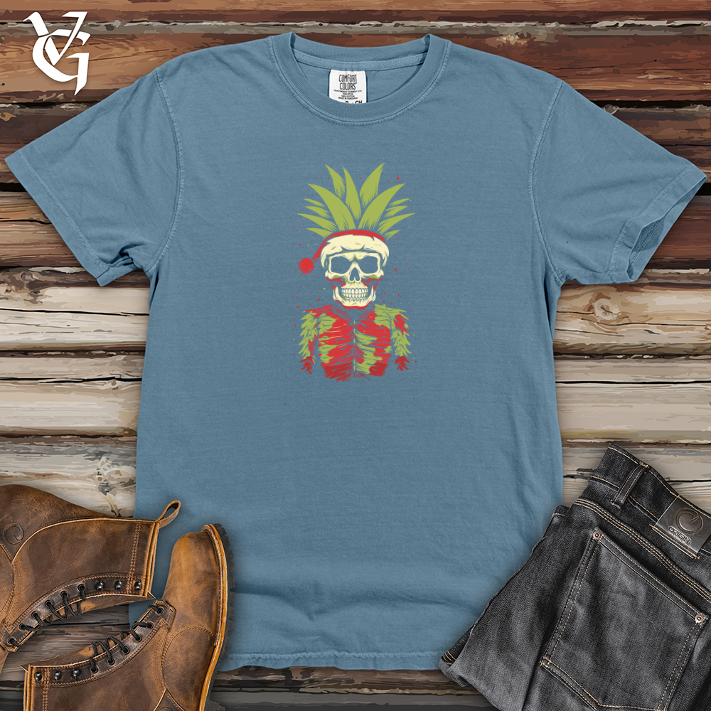 Retro Festive Pineapple 01 Heavy Cotton Comfort Colors Tee