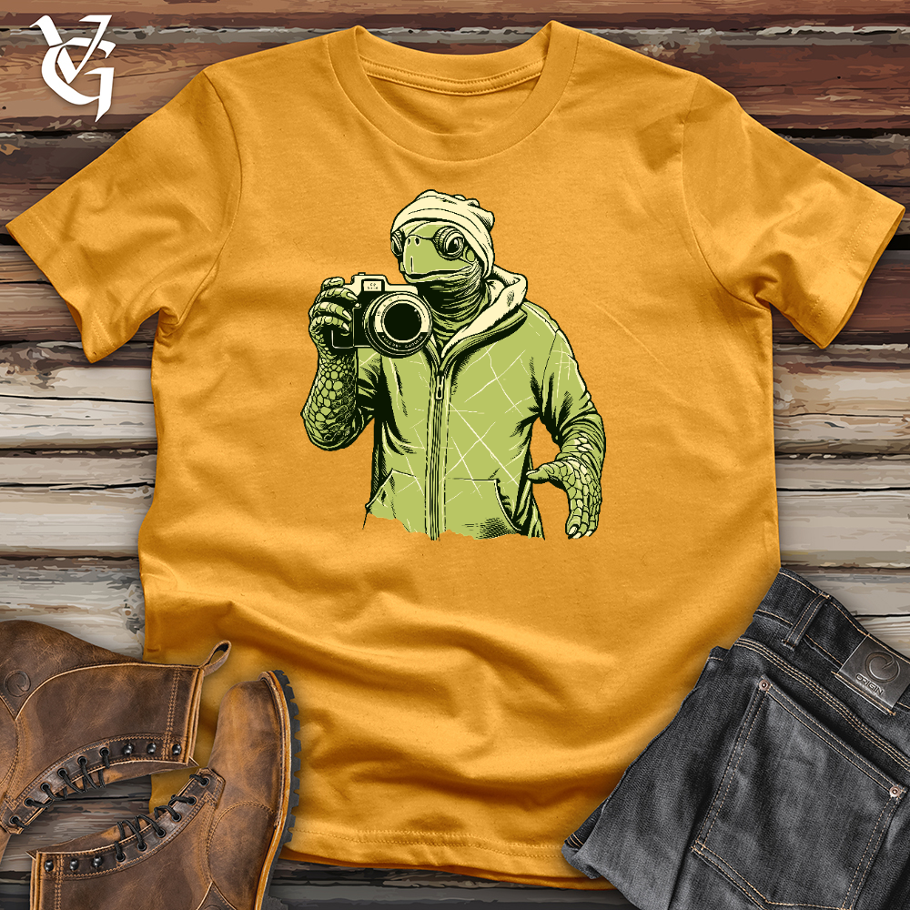 Shell Shutter Cotton Tee