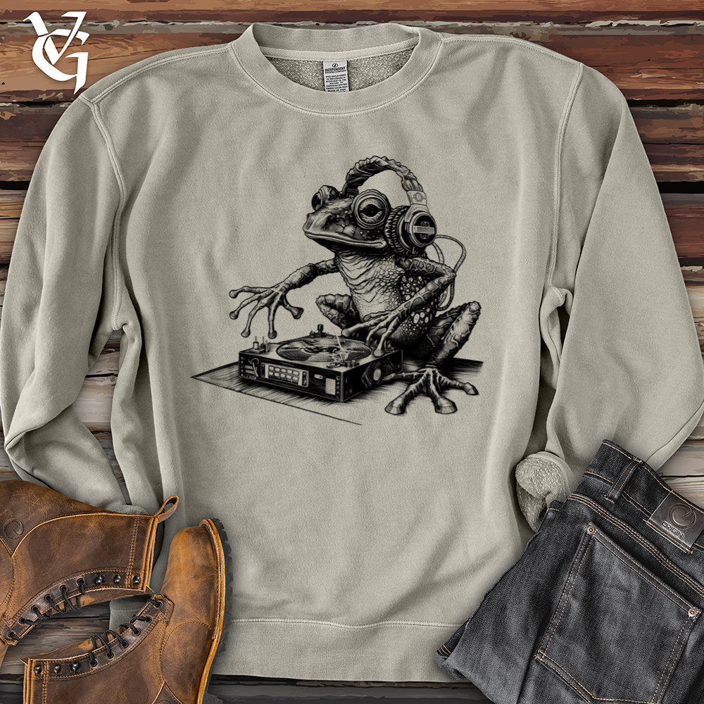 Dj Frog Banjo Bison Pigment-Dyed Crewneck