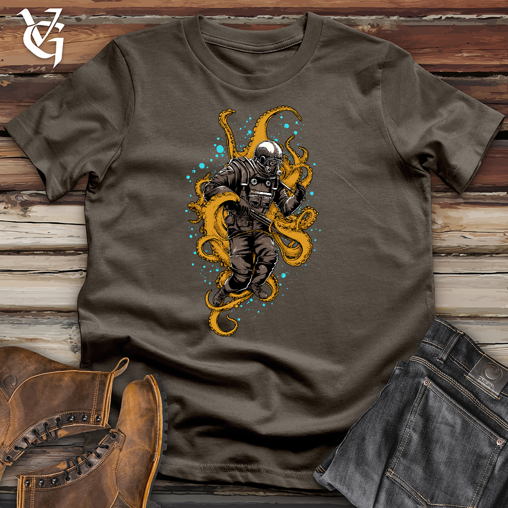 Viking Goods Octopus Wrestling Scuba Diver Cotton Tee Army / L