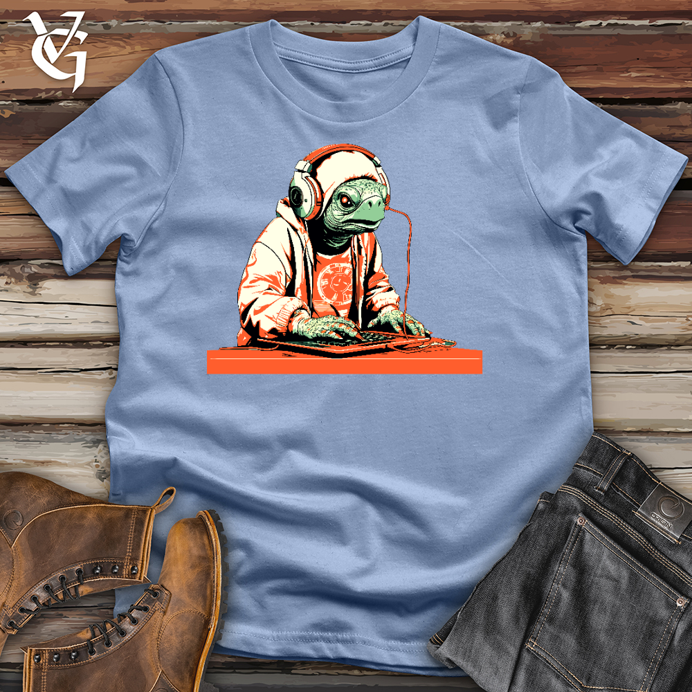 Viking Goods Groovy Turtle Beats Cotton Tee Baby Blue / L