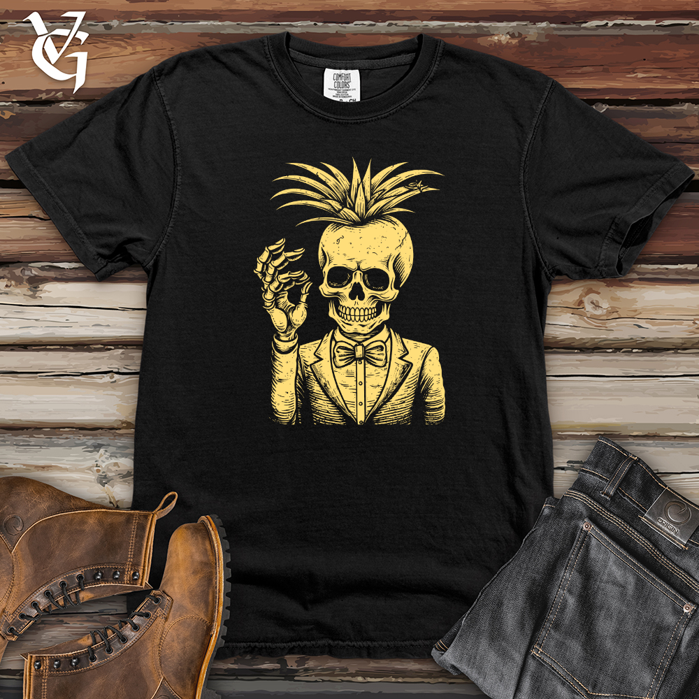 Viking Goods Masterful Pineapple Contractor Heavy Cotton Comfort Colors Tee Black / L
