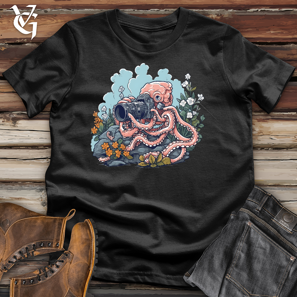 Viking Goods Octopus Photographer Cotton Tee Navy / L