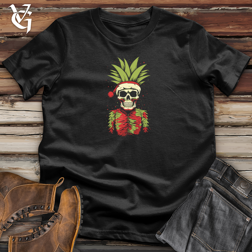 Viking Goods Retro Festive Pineapple 01 Softstyle Tee Black / L