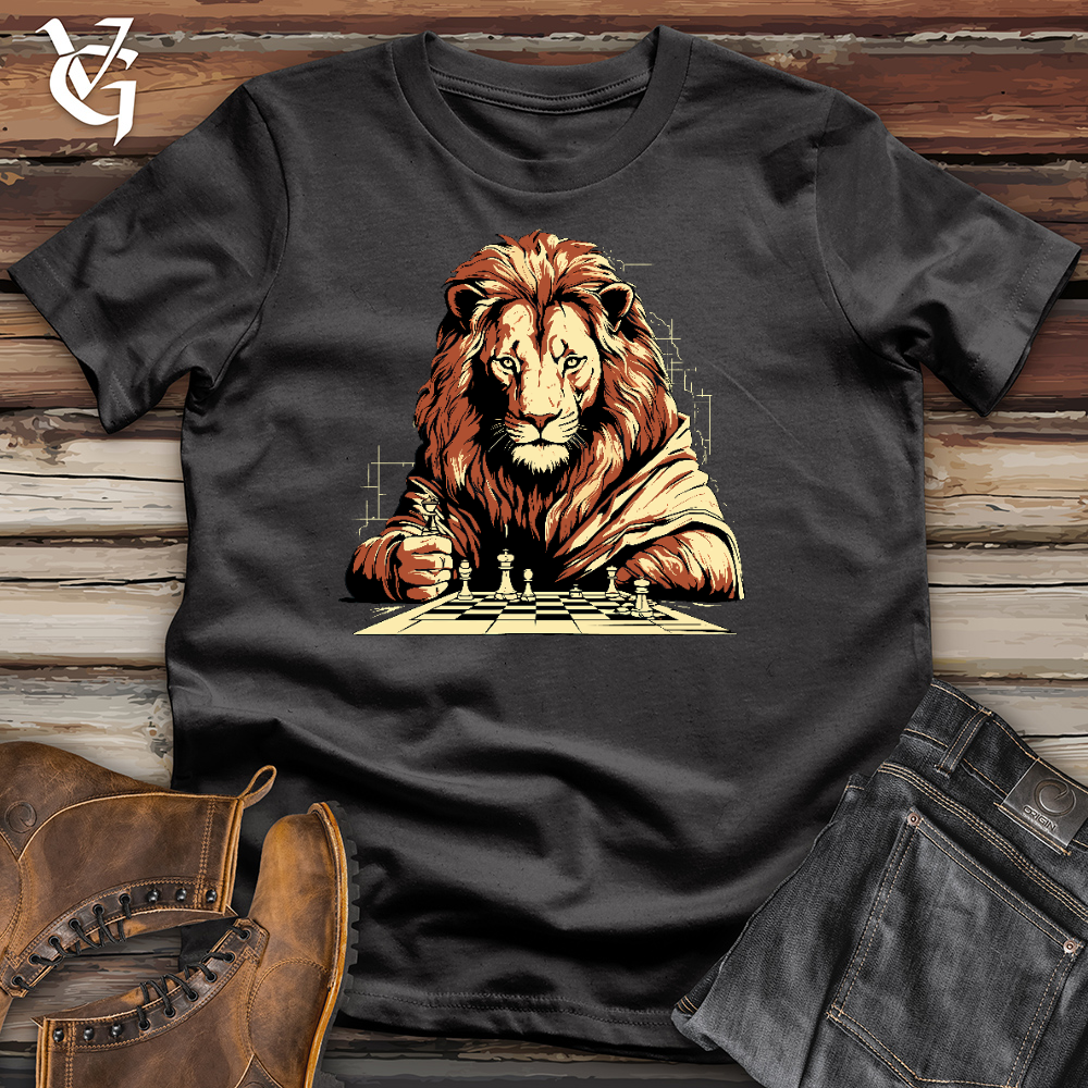 Viking Goods Lion Play Chess Cotton Tee Dark Grey / L