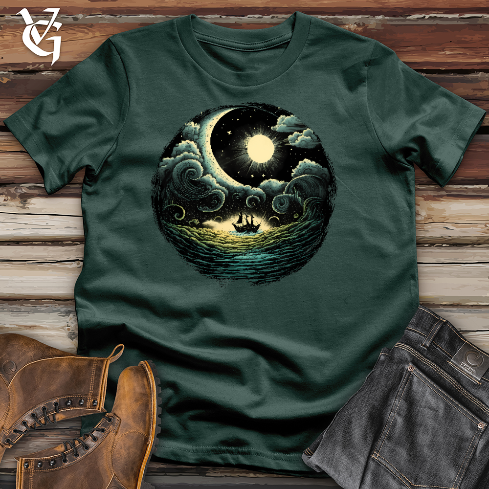 Viking Goods A Boat In The Sea Cotton Tee Forest / L