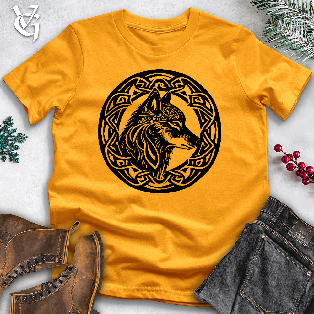 Viking Goods Majestic Wolf Cotton Tee Gold / L