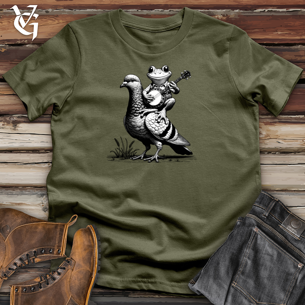 Viking Goods Banjo Frog On a Pigeon Cotton Tee Military Green / L