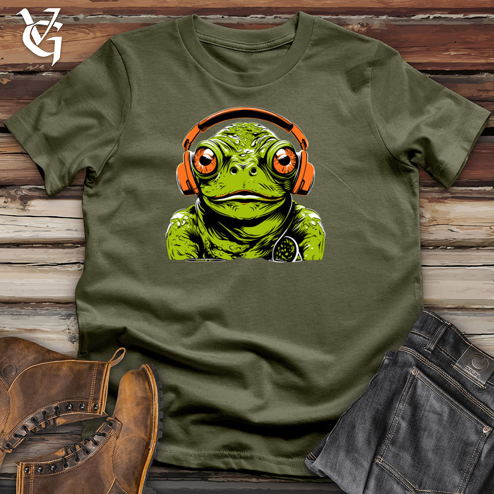 Viking Goods Frog Pond Groove Headphone Hops Cotton Tee Military Green / L