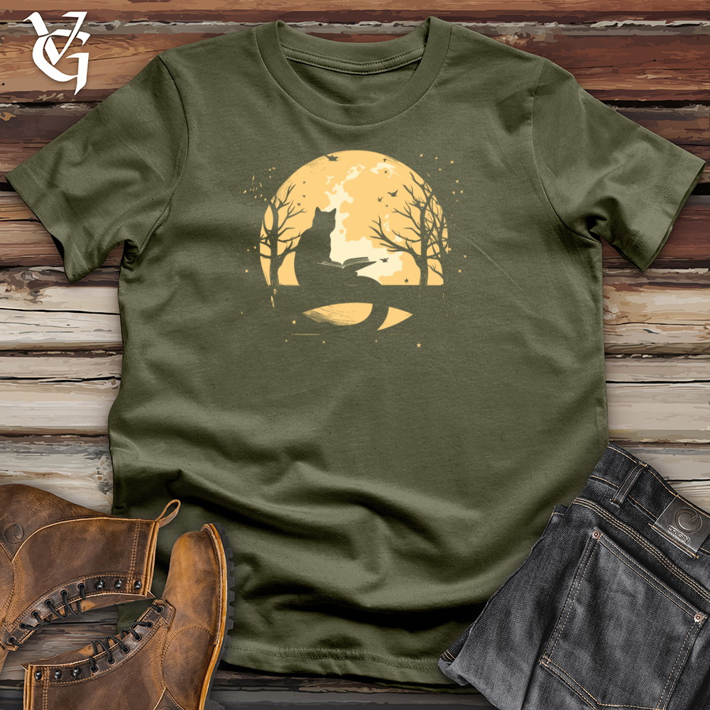 Viking Goods Vintage Moonlit Reading Cat Cotton Tee Military Green / L