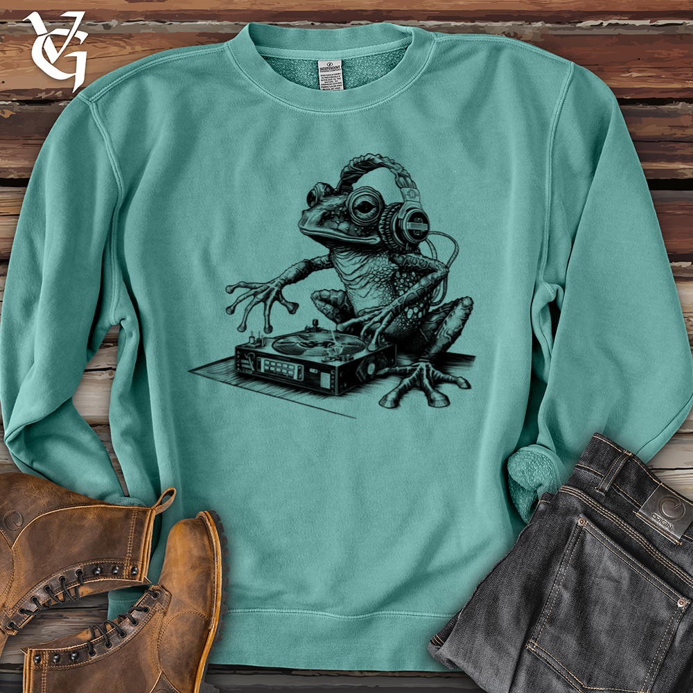 Viking Goods Dj Frog Banjo Bison Pigment-Dyed Crewneck Pigment Mint / L