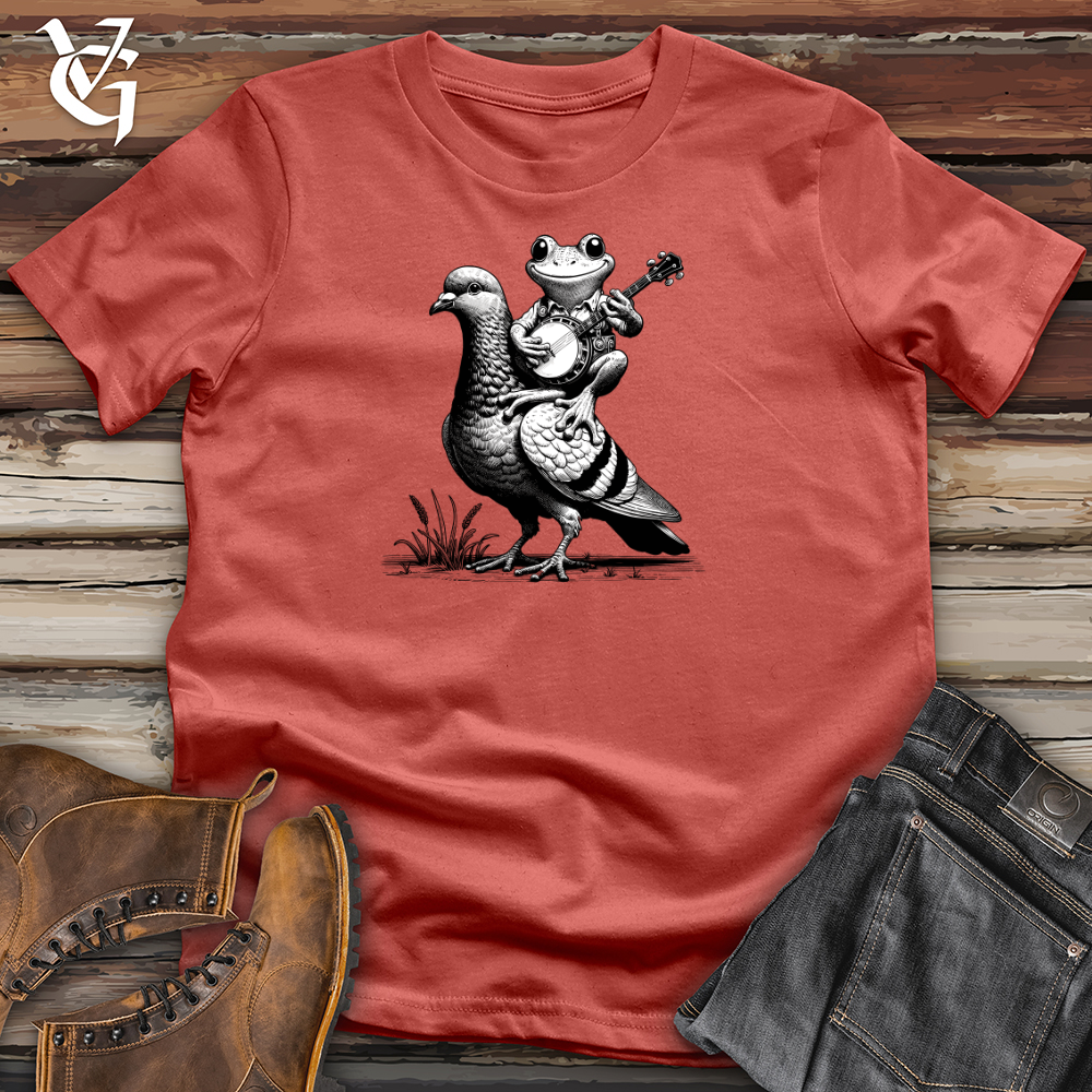 Viking Goods Banjo Frog On a Pigeon Cotton Tee Rust / L