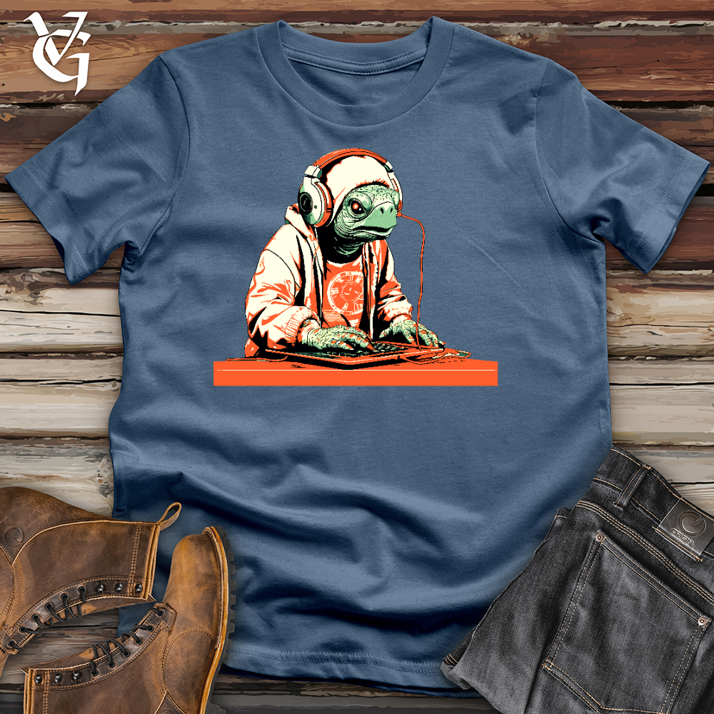 Viking Goods Groovy Turtle Beats Cotton Tee Steel Blue / L